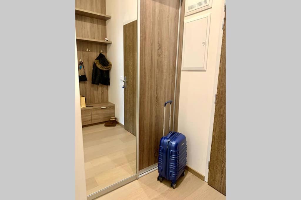 New, Beautiful Apt With Parking In Best Location! Bratislava Eksteriør billede